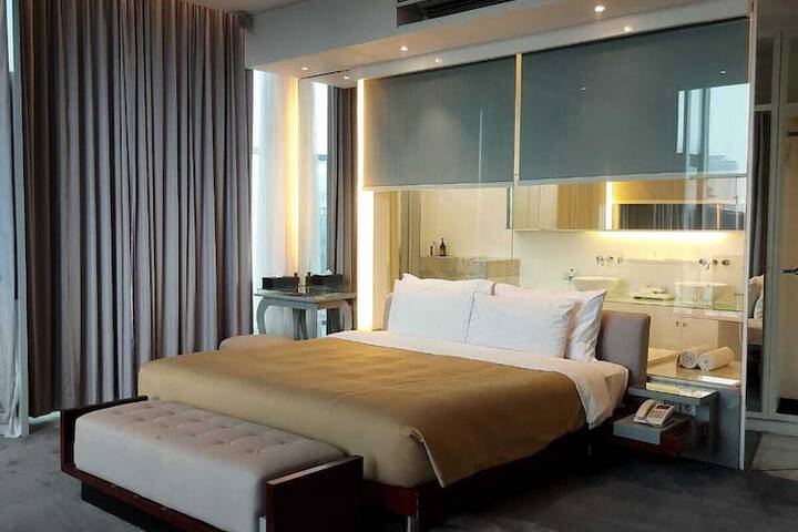 Room 13 of 60