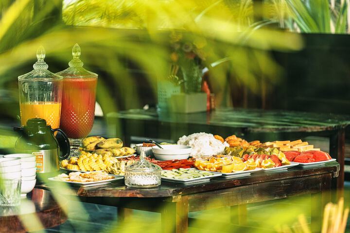Dining 65 of 74