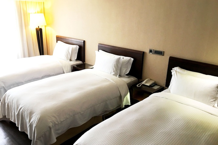 Room 7 of 50