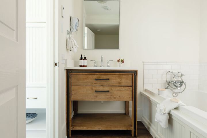 Bath Interior