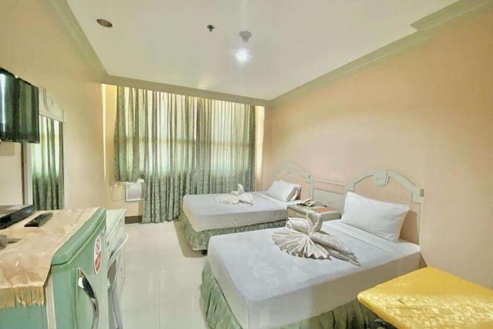 Room 7 of 20