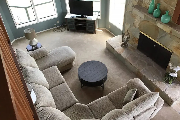 Room 7 of 10