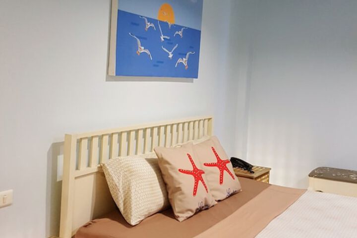 Room 7 of 50