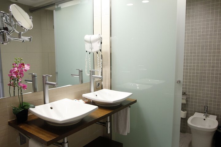 Bathroom Interior Photo