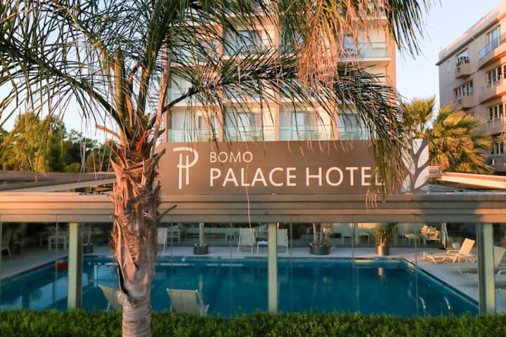 Hotel 56 of 61