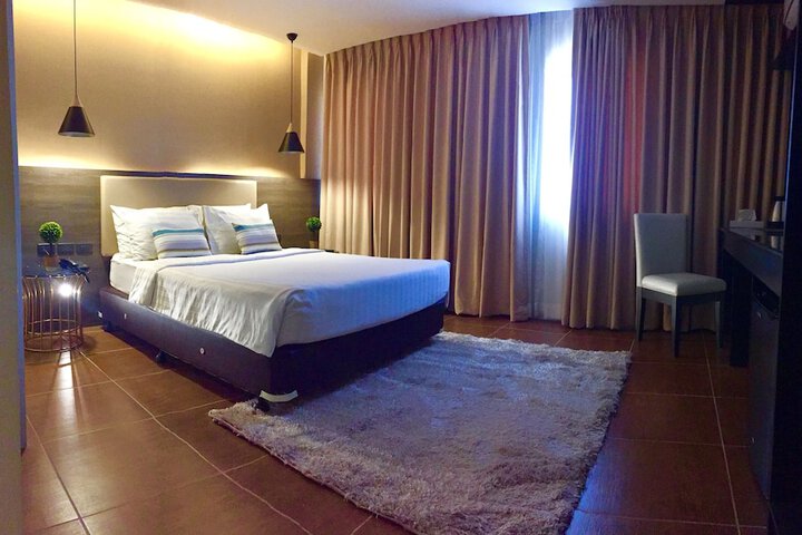 Room 21 of 52