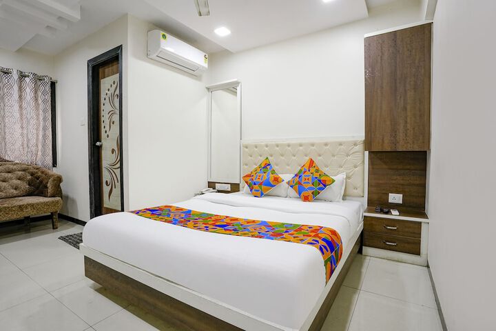 Room 14 of 35
