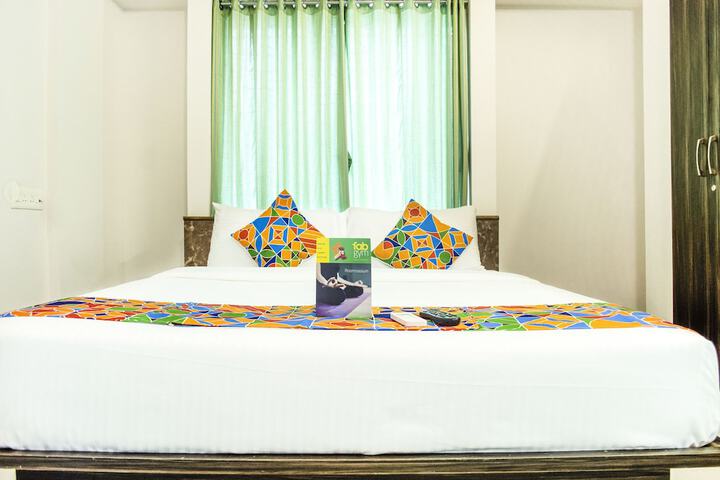 Room 3 of 25