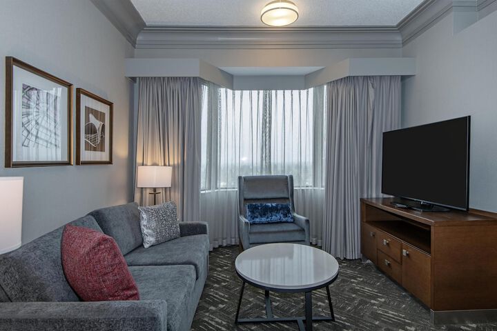 Room 42 of 103