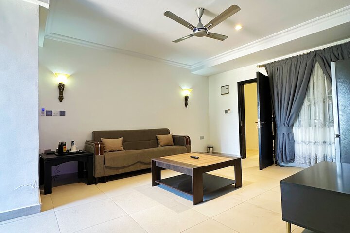 Room 8 of 46
