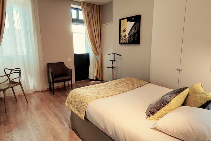 Room 5 of 21