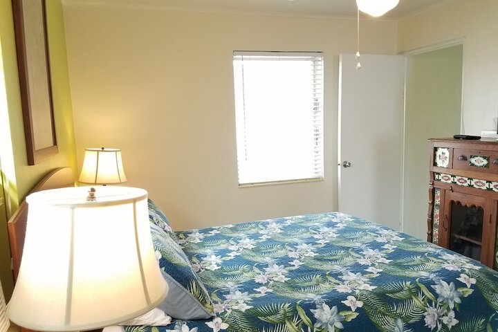 Room 161 of 218