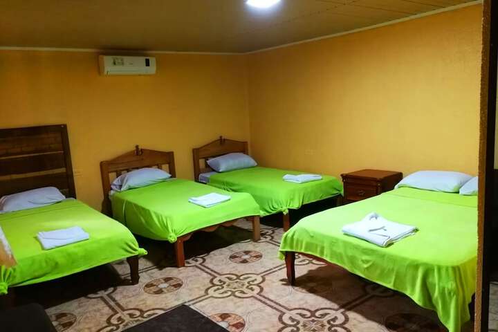Room 13 of 68