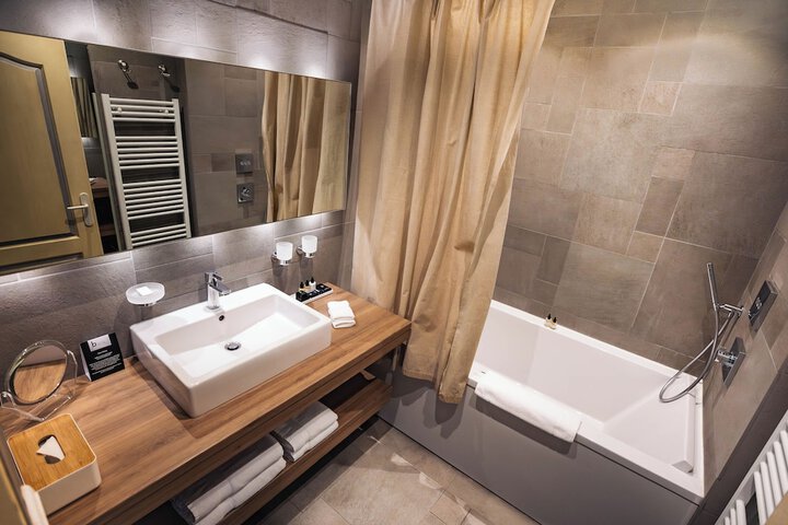 Bathroom Interior Photo