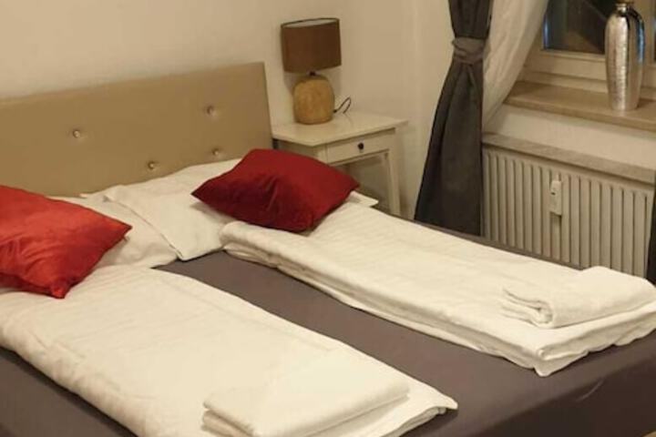 Room 16 of 78