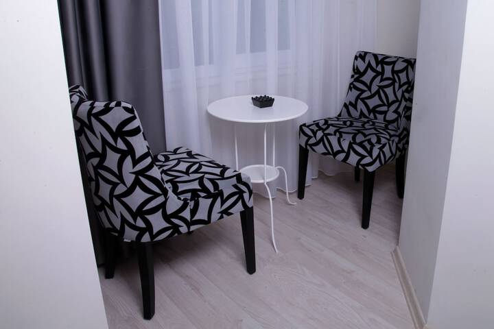 Room 42 of 60