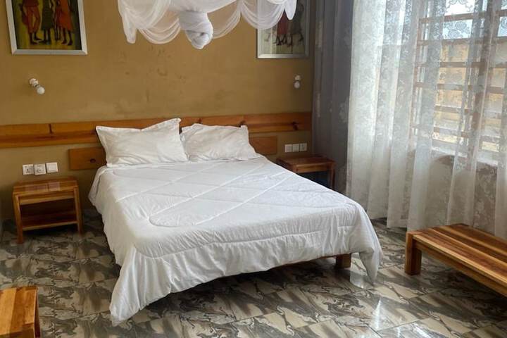 Room 3 of 17