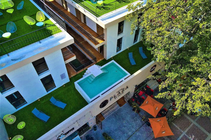 Hotel 108 of 115