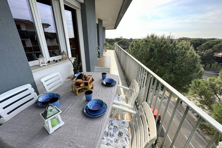 Terrace/Patio 18 of 36