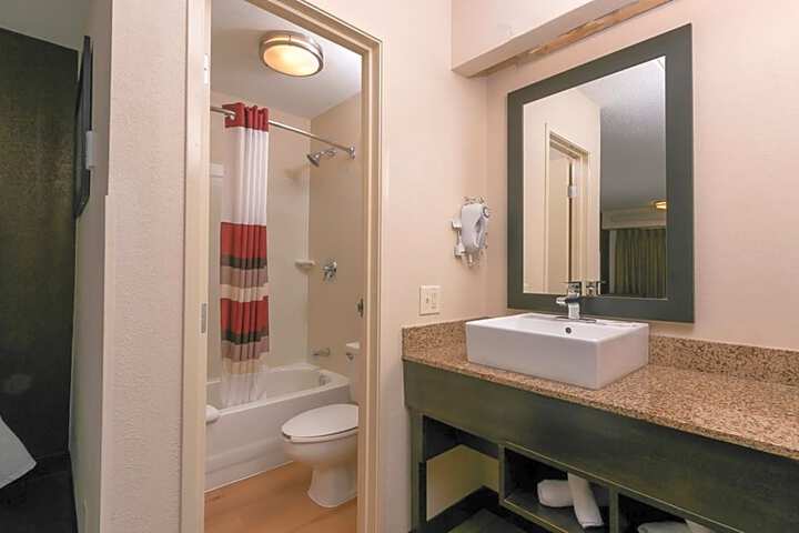 Suite Photo