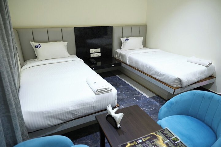 Room 2 of 13
