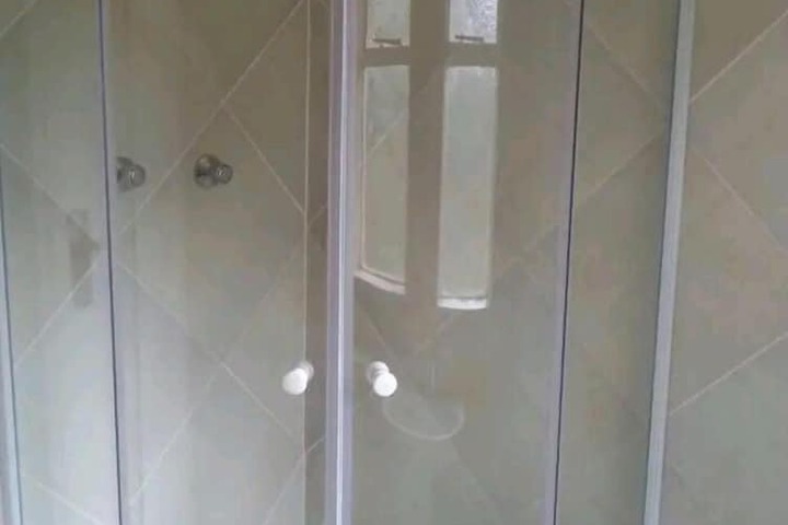 Room 3 of 6