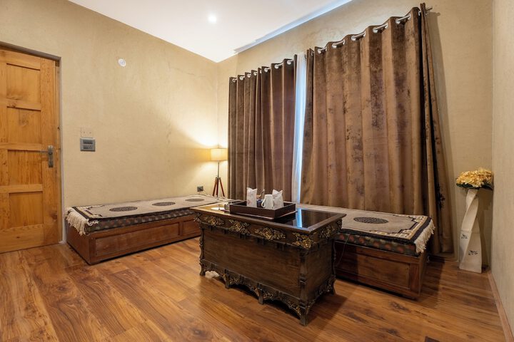 Room 15 of 40