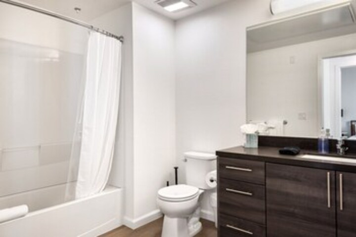 Room 20 of 93