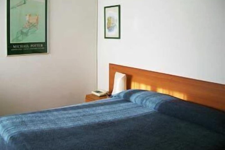 Room 12 of 53
