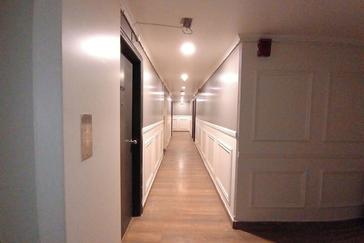 Room 13 of 22