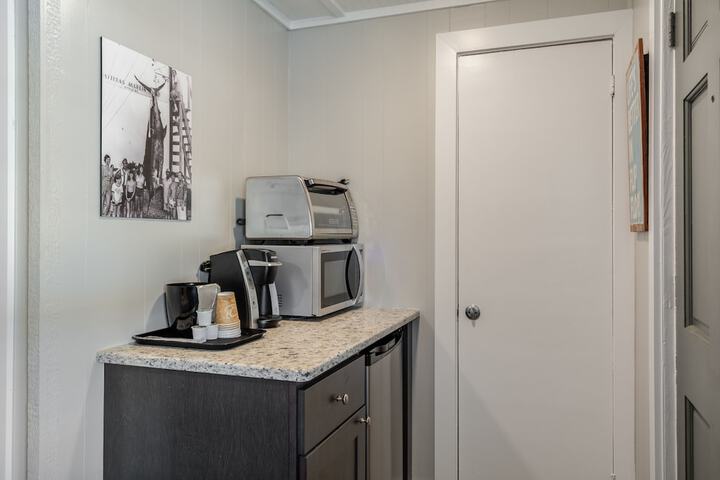 Room 10 of 52