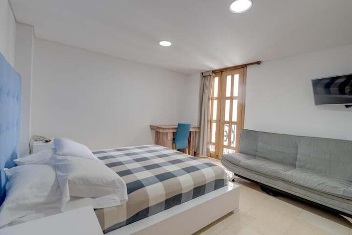Room 18 of 41
