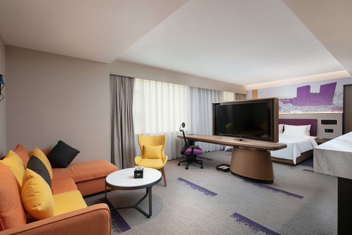 Room 20 of 42