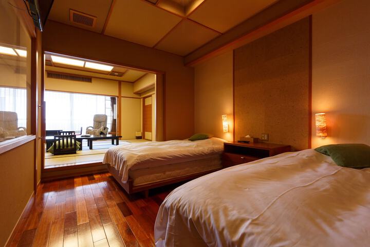 Room 15 of 78
