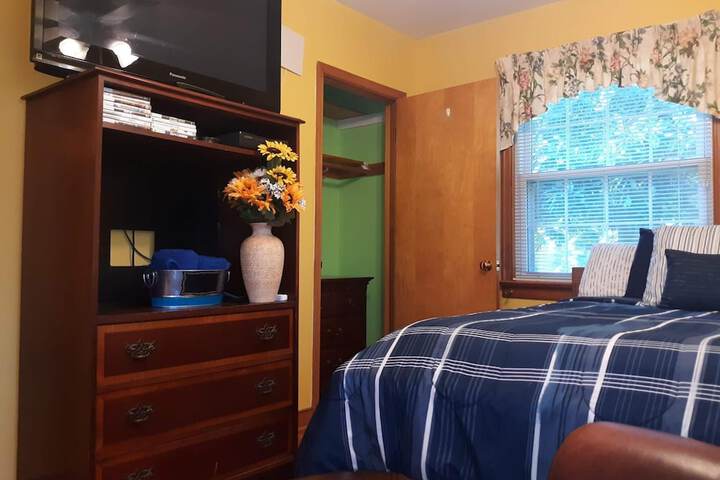 Room 12 of 50