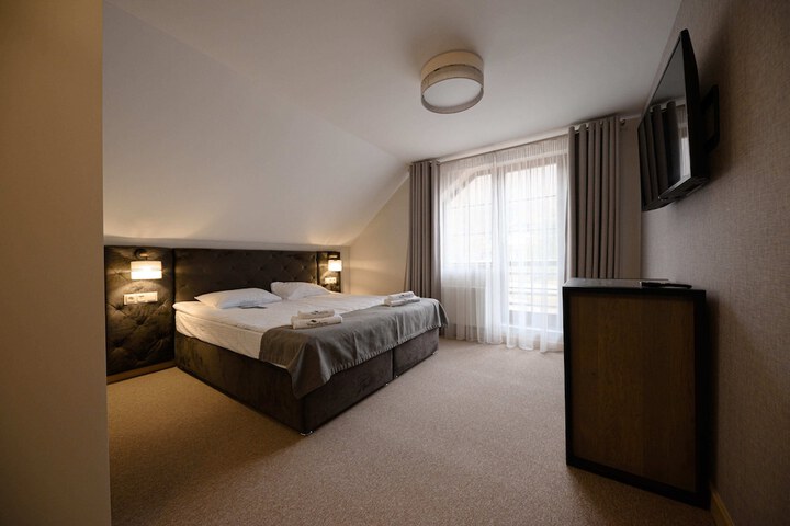 Room 48 of 135