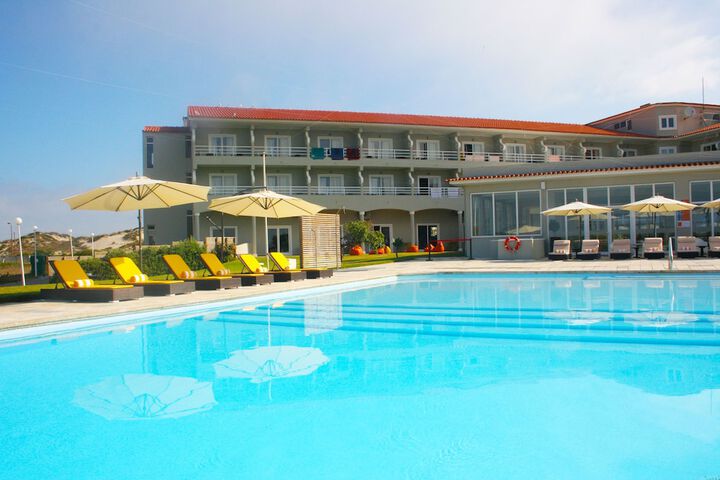Pools & Facilities