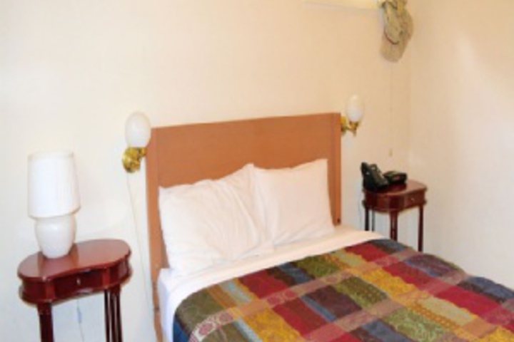 Room 321 of 768