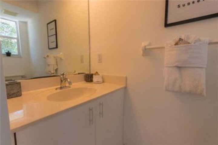 Room 5 of 29