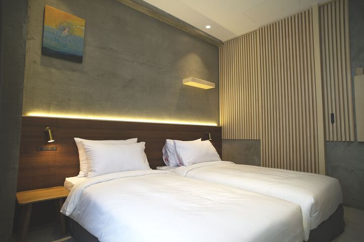 Room 26 of 138
