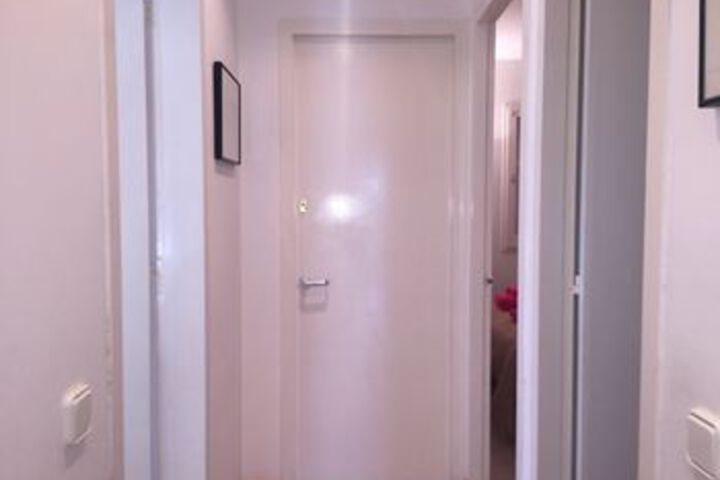 Room 169 of 309