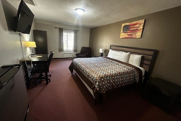 Room 16 of 51