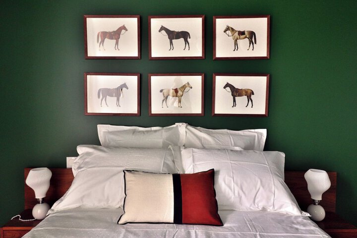 Room 3 of 28