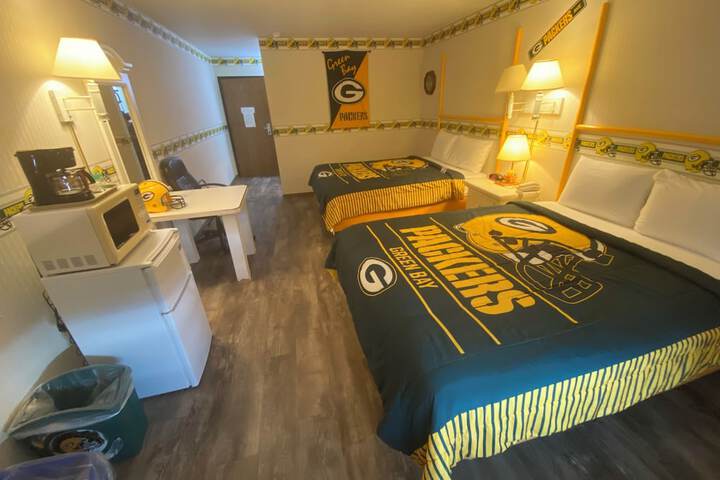Room 17 of 106