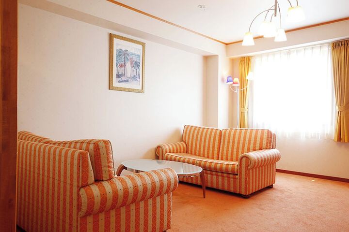 Room 20 of 37