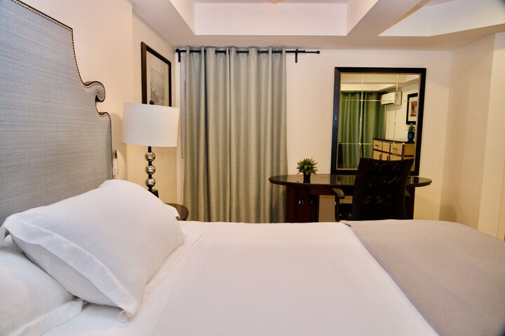 Room 46 of 159