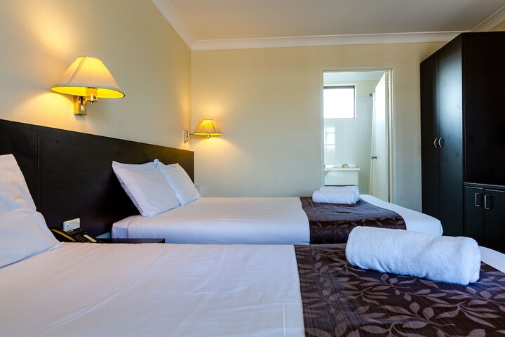 Room 27 of 57