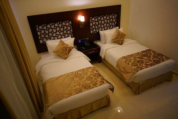 Room 7 of 61