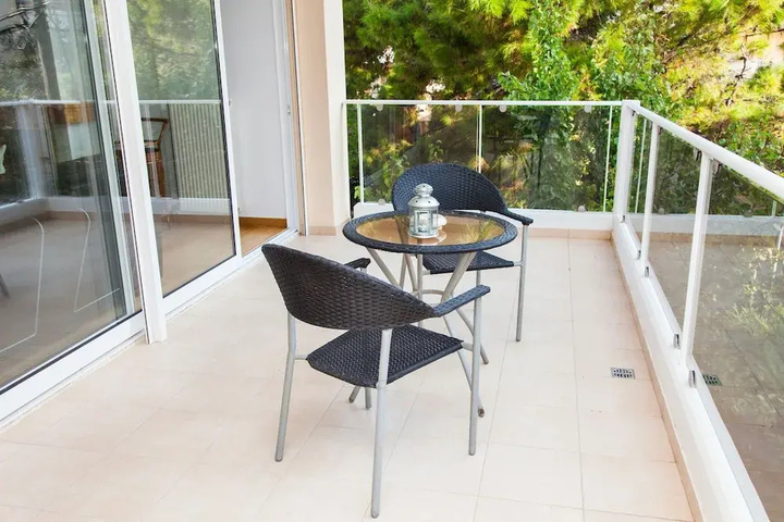 Terrace/Patio 6 of 12