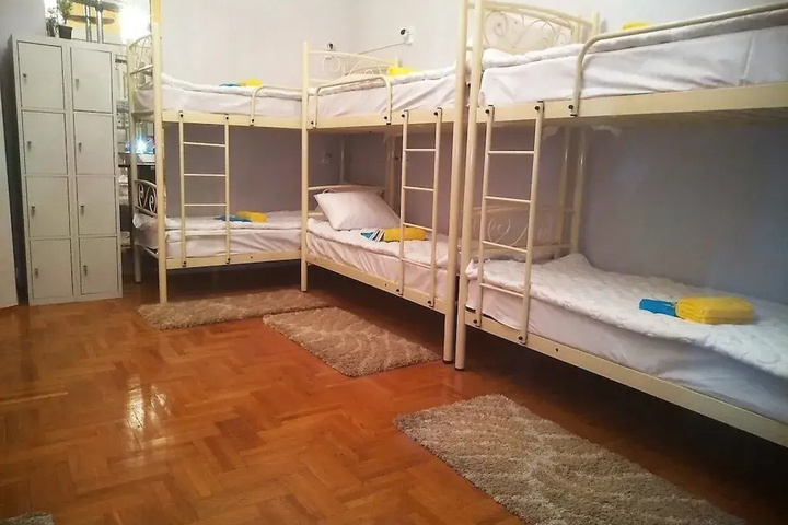 guest_rooms